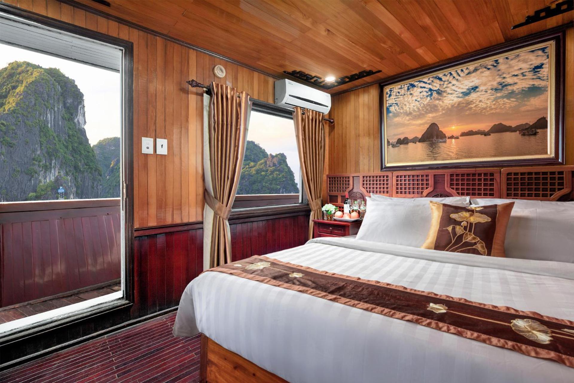 Cozy Bay Classic Cruise Халонг Екстер'єр фото